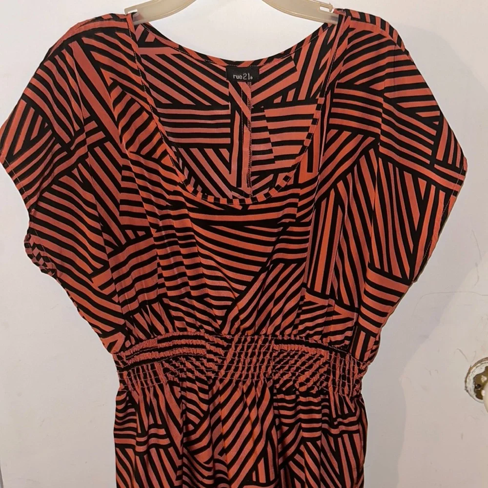 Rue 21 Dress. Size Xl - Picture 2 of 4